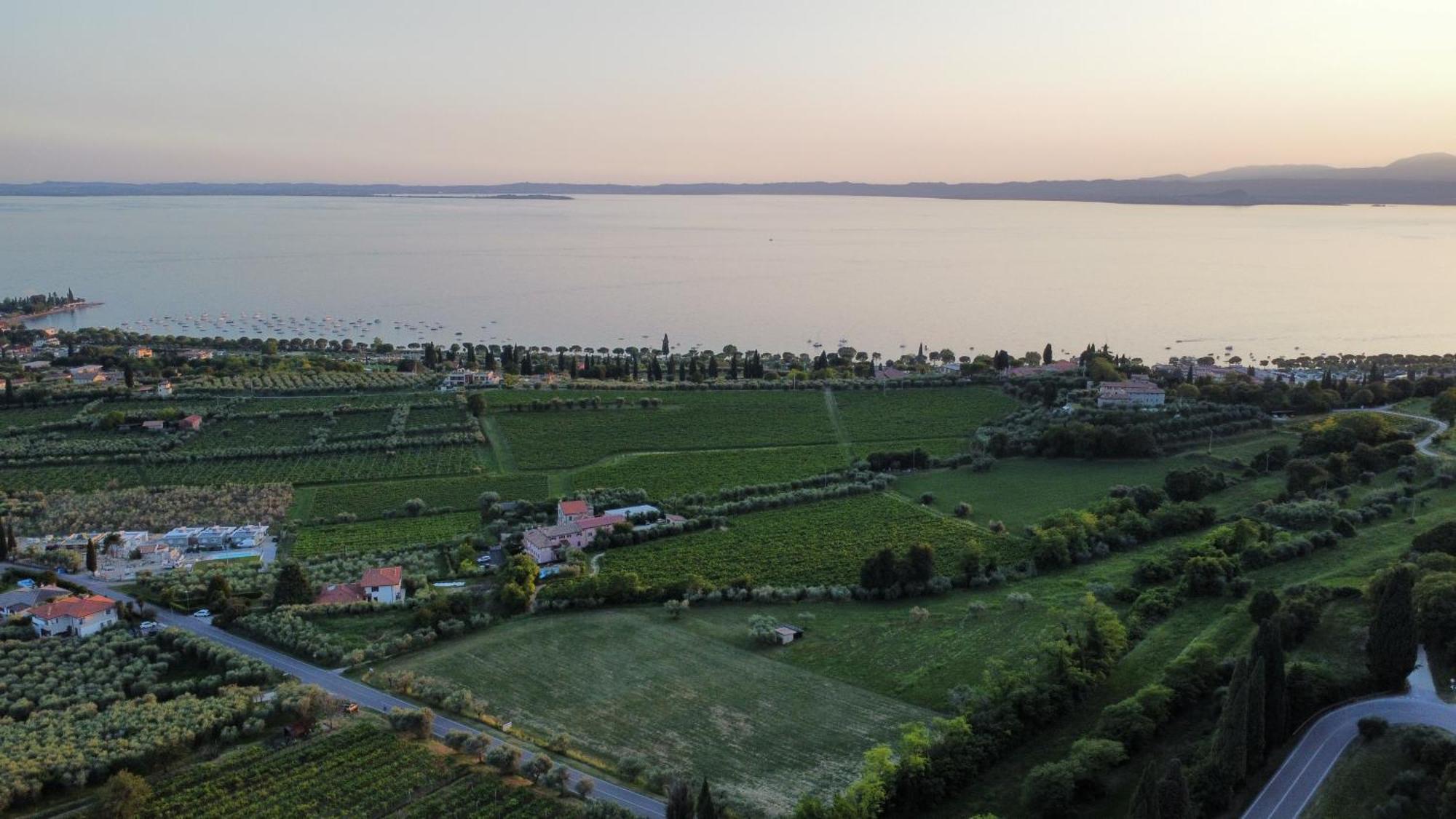 Agriturismo Ca' Zerbetto Bardolino Luaran gambar